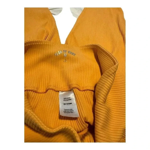 Year of Ours Women's Small Orange Sherbet Veronica Leggings - Picture 3 of 4